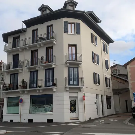 Pieds Dans L'eau - Leman - 2 Min Evian - Spacieux * Neuvecelle